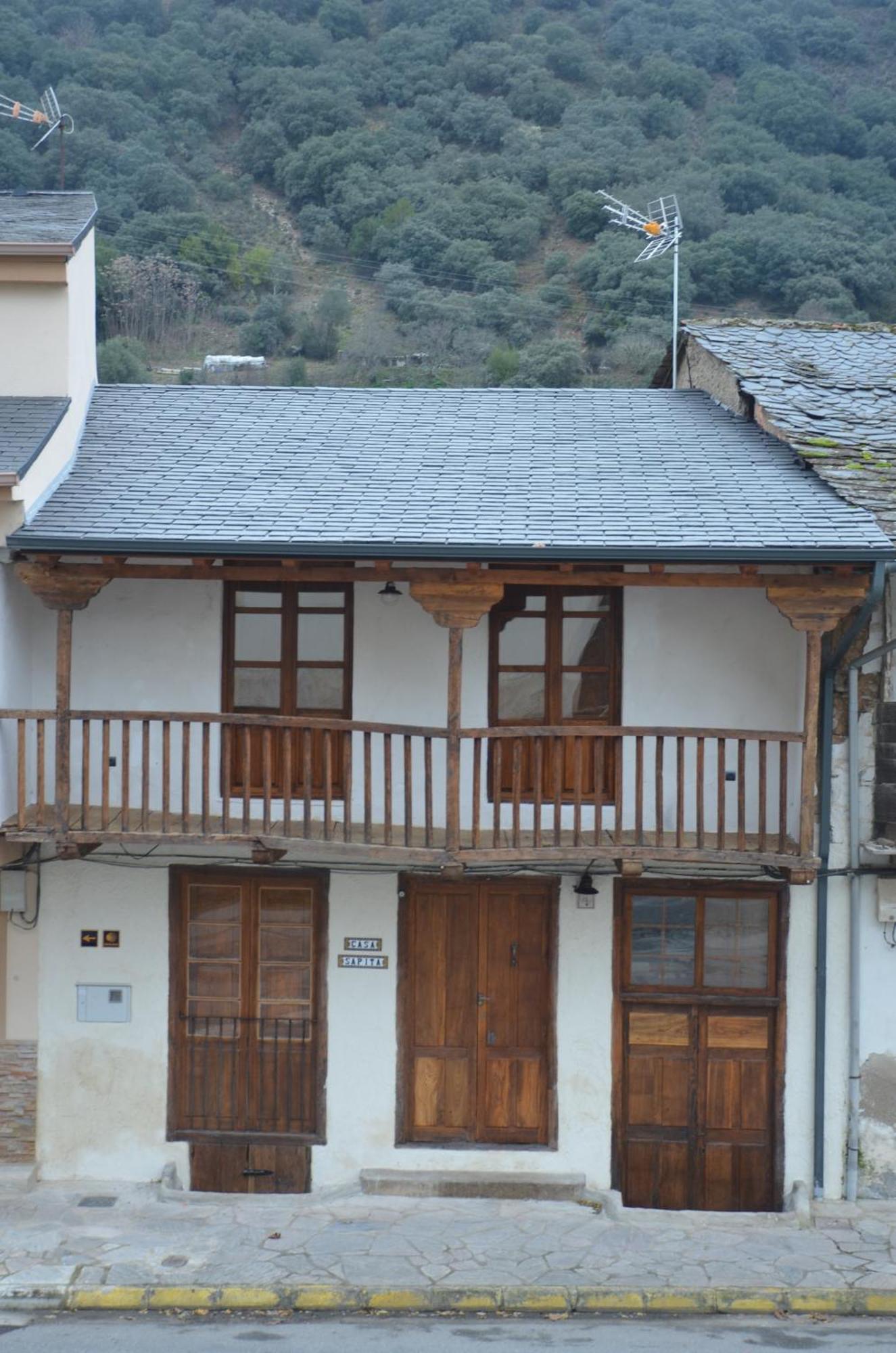 Villa Casa Sapita Villafranca Del Bierzo Esterno foto