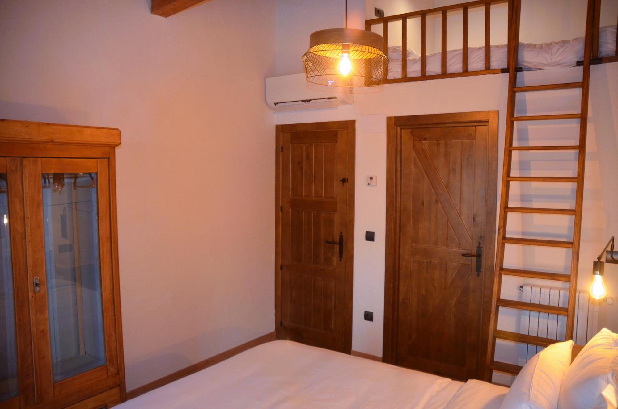 Villa Casa Sapita Villafranca Del Bierzo Esterno foto